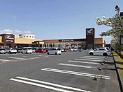 【スーパー】ヨークベニマル 水戸赤塚店まで778ｍ