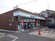 【コンビニエンスストア】ファミリーマート 奈良六条西店まで1162ｍ