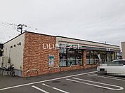 【コンビニエンスストア】セブンイレブン苫小牧木場町店まで555ｍ