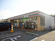 【コンビニエンスストア】セブンイレブン下和白店まで146ｍ