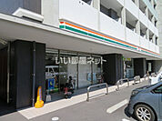 【コンビニエンスストア】セブンイレブン 呉西中央店まで389ｍ