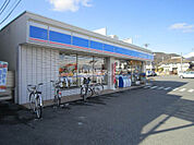 【コンビニエンスストア】ローソン 近江八幡多賀店まで750ｍ