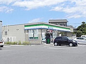 【コンビニエンスストア】ファミリーマート　柏松ヶ崎店まで461ｍ
