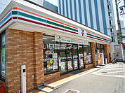 【コンビニエンスストア】セブンイレブン枚方市役所前店まで807ｍ