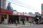 【スーパー】イズミヤ 玉造店まで743ｍ