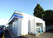 【コンビニエンスストア】ローソン八戸根城店まで382ｍ