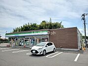 【コンビニエンスストア】ファミリーマート村田南店まで690ｍ