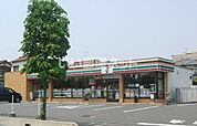 【コンビニエンスストア】セブンイレブン 上尾本町1丁目店まで530ｍ