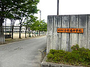 【中学校】射水市立小杉南中学校まで681ｍ