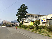 【小学校】敦賀市立粟野南小学校まで725ｍ