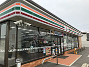 【コンビニエンスストア】セブンイレブン 松阪高町店まで513ｍ