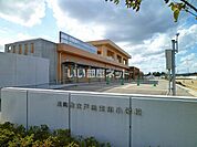 【小学校】高岡市立戸出東部小学校まで1373ｍ