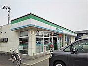 【コンビニエンスストア】ファミリーマート 三野町店まで436ｍ