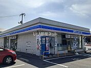 【コンビニエンスストア】ローソン 岡山野殿西町店まで1013ｍ