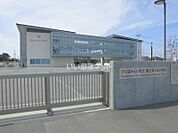 【小学校】富士見小学校まで854ｍ