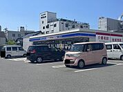 【コンビニエンスストア】ローソン 宇部中央町一丁目店まで464ｍ