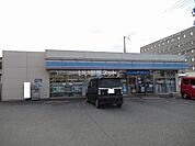 【コンビニエンスストア】ローソン姫路中島店まで940ｍ