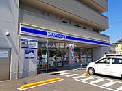 【コンビニエンスストア】ローソン 福山川口町二丁目店まで200ｍ