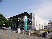 【銀行】きのくに信用金庫出水支店まで433ｍ