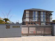 【小学校】総社市立総社小学校まで828ｍ