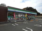 【コンビニエンスストア】ファミリーマート下松生野屋南店まで916ｍ