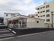 【コンビニエンスストア】セブンイレブン　高千穂通2丁目店まで689ｍ