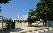 【小学校】松阪市立中川小学校まで61ｍ