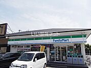 【コンビニエンスストア】ファミリーマート 三木インター店まで928ｍ