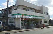 【コンビニエンスストア】ファミリーマート 仙台泉ヶ丘店まで222ｍ