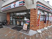 【コンビニエンスストア】セブンイレブン神戸福原店まで373ｍ