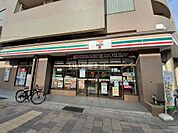 【コンビニエンスストア】セブンイレブン神戸浜崎通店まで86ｍ