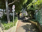 【公園】新宿区立荒井山公園まで90ｍ