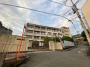 【小学校】東大阪市立上四条小学校まで341ｍ