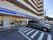【コンビニエンスストア】ローソン 堤一丁目店まで269ｍ