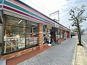 【コンビニエンスストア】セブンイレブン 東大阪小阪3丁目店まで134ｍ