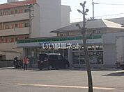 【コンビニエンスストア】ファミリーマート 住吉三丁目店まで1376ｍ