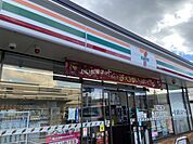 【コンビニエンスストア】セブンイレブン 東大阪若江北町2丁目店まで715ｍ