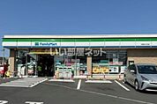 【コンビニエンスストア】ファミリーマート 平塚おかざき店まで1825ｍ