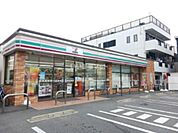 【コンビニエンスストア】セブンイレブン 名古屋市場木町店まで121ｍ