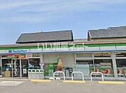 【コンビニエンスストア】ファミリーマート刈谷半城土西店まで301ｍ