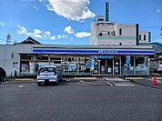 【コンビニエンスストア】ローソン　福山新涯町3丁目店まで631ｍ