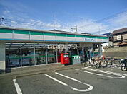 【コンビニエンスストア】ファミリーマート松戸柿の木店まで434ｍ