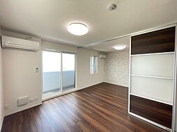 コンフォート下小鳥 305 3階1LDKのリビング/ダイニング