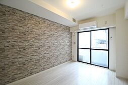 東京メトロ東西線 神楽坂駅 徒歩7分の賃貸マンション 2階ワンルームのリビング/ダイニング