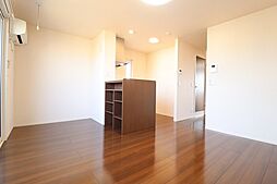 フォレストメゾン深芝 208 2階1LDKのリビング/ダイニング