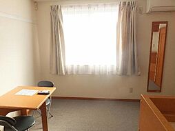 レオパレスグリーンプレイス 206 2階1Kのリビング/ダイニング