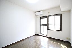 京急本線 雑色駅 徒歩5分の賃貸マンション 3階1Kのリビング/ダイニング