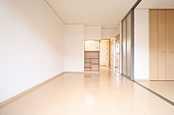 カプチーノ　H 106 1階1LDKのリビング/ダイニング