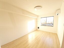 JR東海道・山陽本線 長岡京駅 3.3kmの賃貸アパート 1階1LDKのリビング/ダイニング