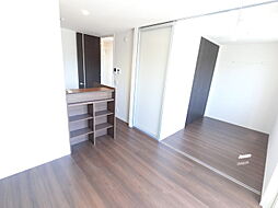 東武桐生線 三枚橋駅 徒歩2分の賃貸アパート 1階1LDKのリビング/ダイニング